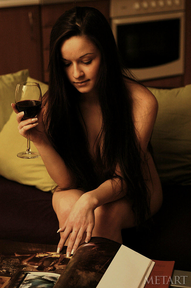 Ася, 25